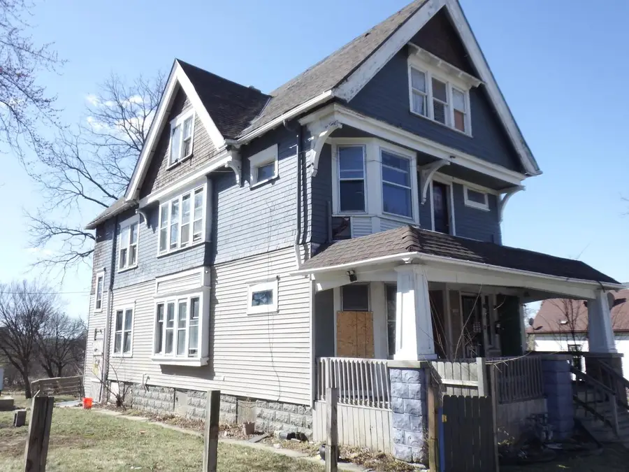 1105 Keefe AVENUE #1107, Milwaukee, WI 53206 - #2