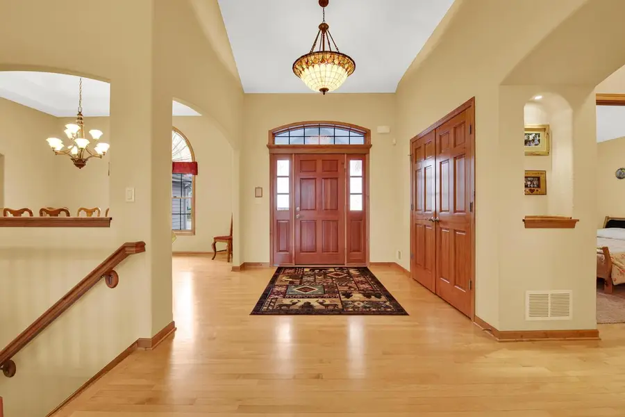 315 Prairie Song DRIVE, Waukesha, WI 53188 - #2