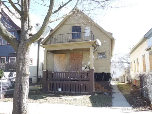 3578 N 10th STREET, Milwaukee, WI 53206