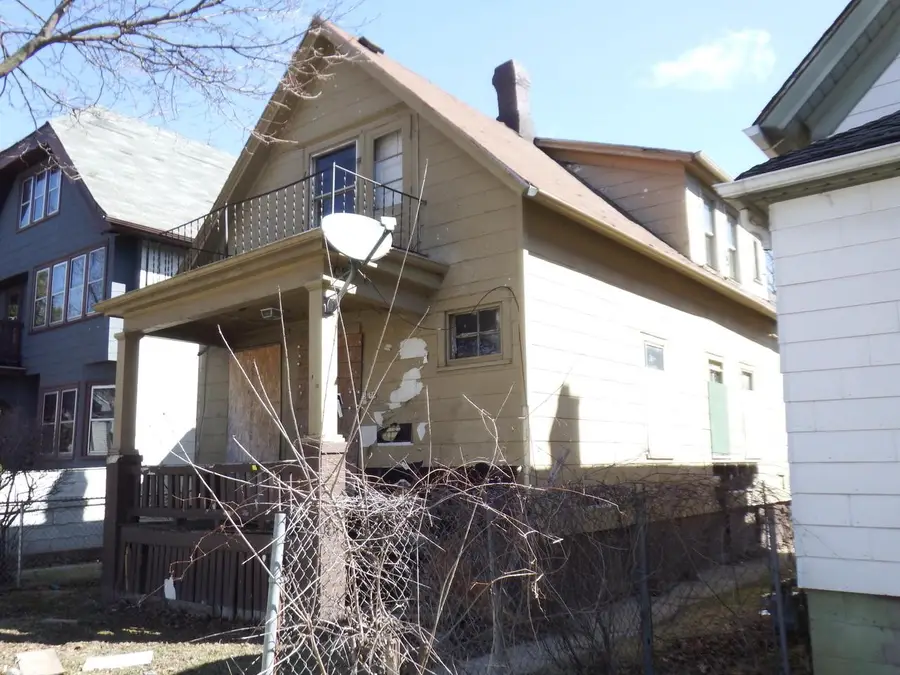 3578 10th STREET, Milwaukee, WI 53206 - #2