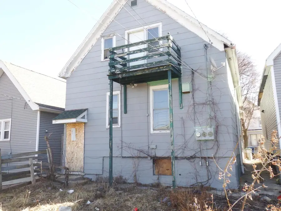 3137 N 29th STREET, Milwaukee, WI 53216 - #3