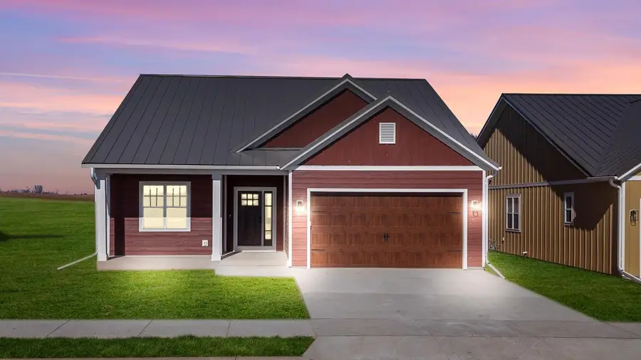 116 Luxembourg Brotherhood BOULEVARD, Belgium, WI 53004 - #2