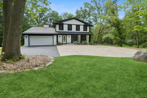 N2781 Wildwood DRIVE, Lake Geneva, WI 53147