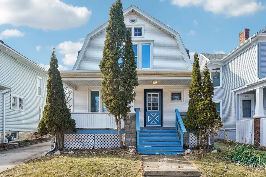 2717 Washington AVENUE, Racine, WI 53405 - #2