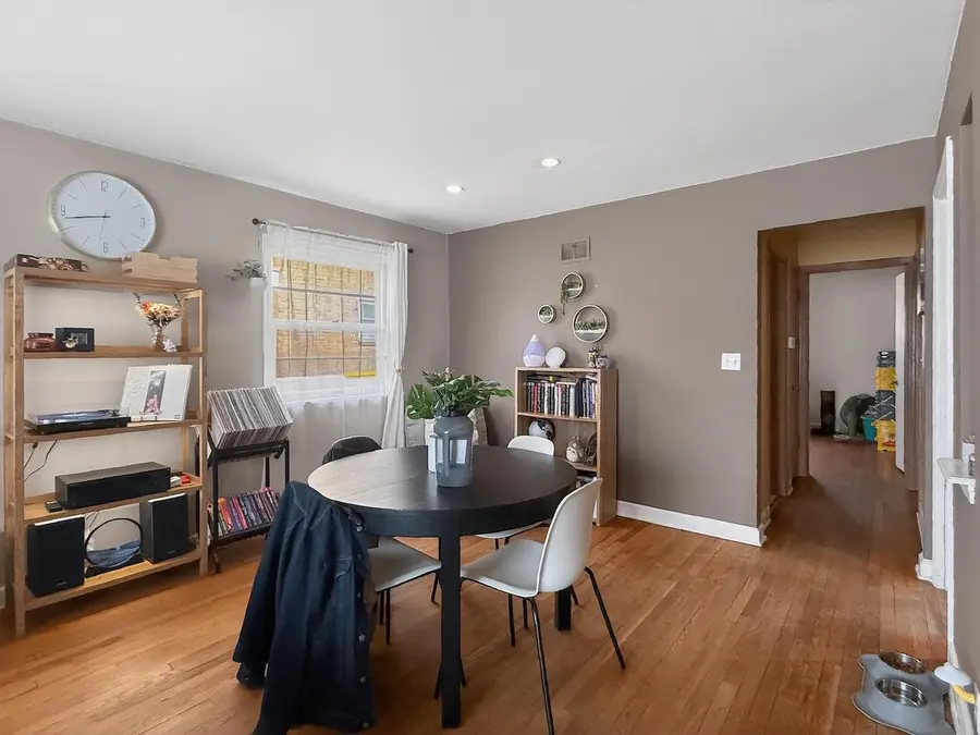 4018 N Newhall STREET #4020, Shorewood, WI 53211 - #2