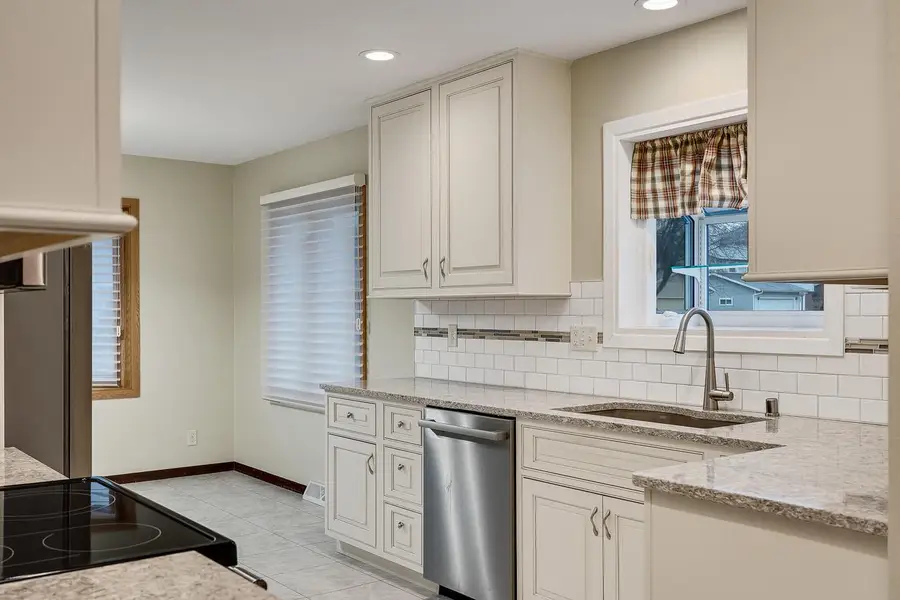 713 Hanson COURT, Onalaska, WI 54650 - #3