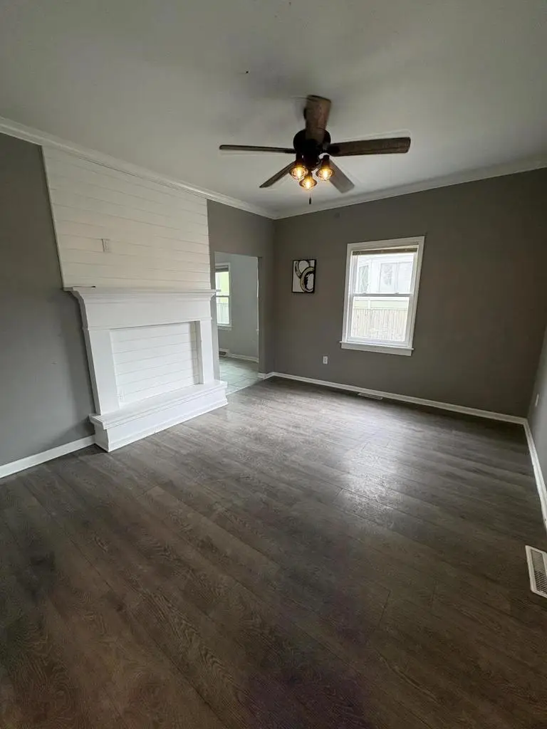 233 Frank AVENUE, Racine, WI 53404 - #3