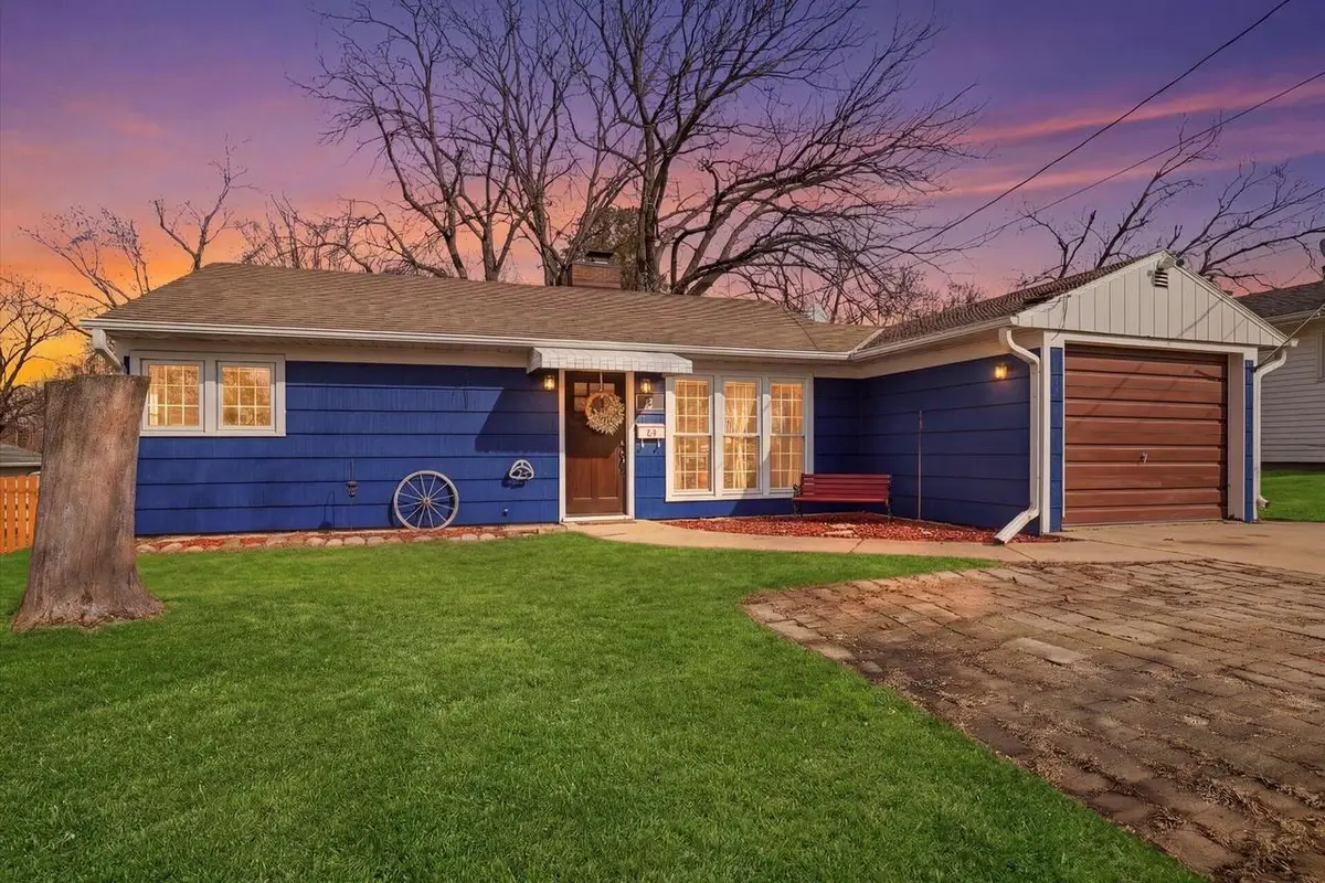 1011 Aurora STREET, Waukesha, WI 53186 - #1