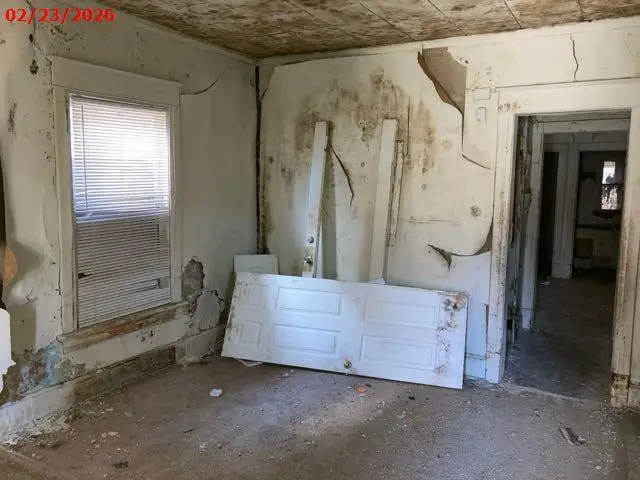 3179 N 14th STREET, Milwaukee, WI 53206 - #3