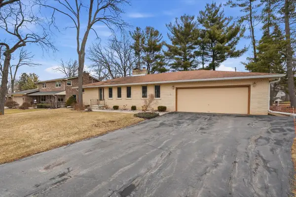 1323 97th AVENUE, Kenosha, WI 53144