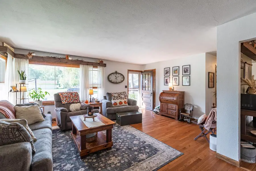 W4934 Mill STREET, La Crosse, WI 54601 - #3