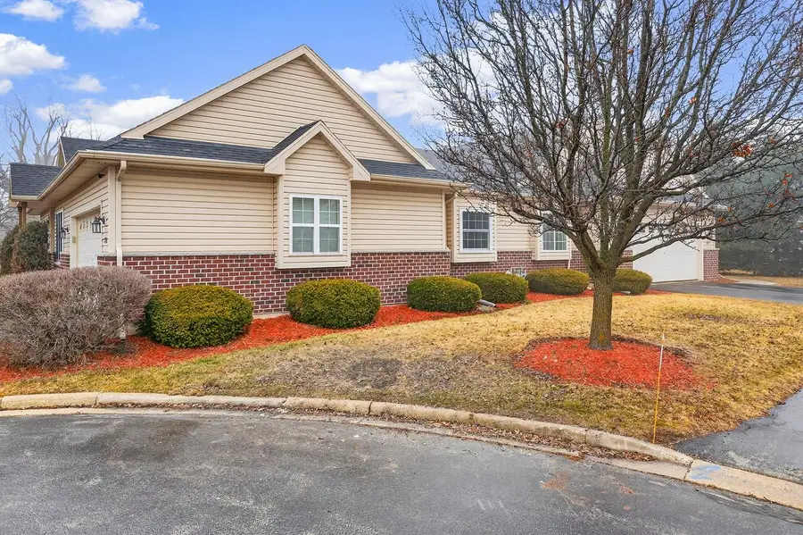 2832 E Somers COURT, Cudahy, WI 53110 - #3