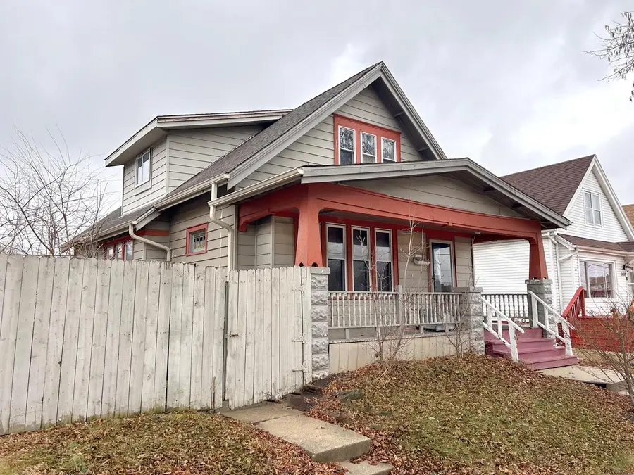 3041 S 11th STREET, Milwaukee, WI 53215 - #3
