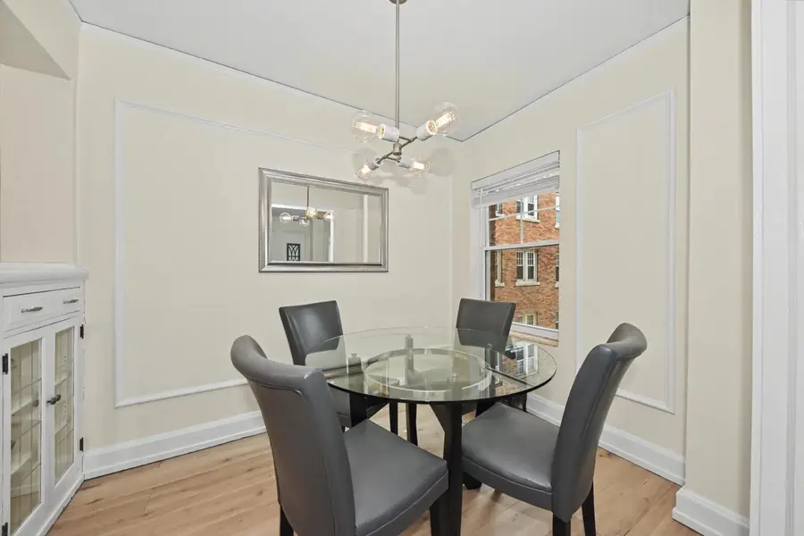 1028 E Juneau AVENUE #430, Milwaukee, WI 53202 - #2