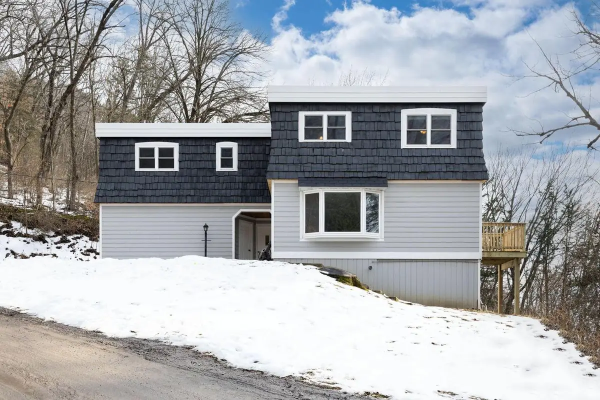 3504 Crown BOULEVARD, La Crosse, WI 54601 - #1