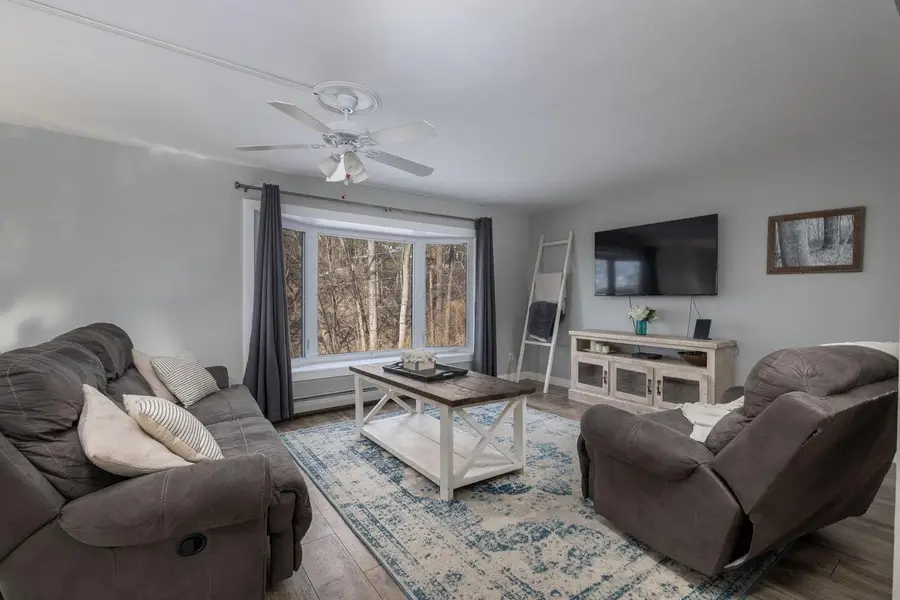 3504 Crown BOULEVARD, La Crosse, WI 54601 - #3