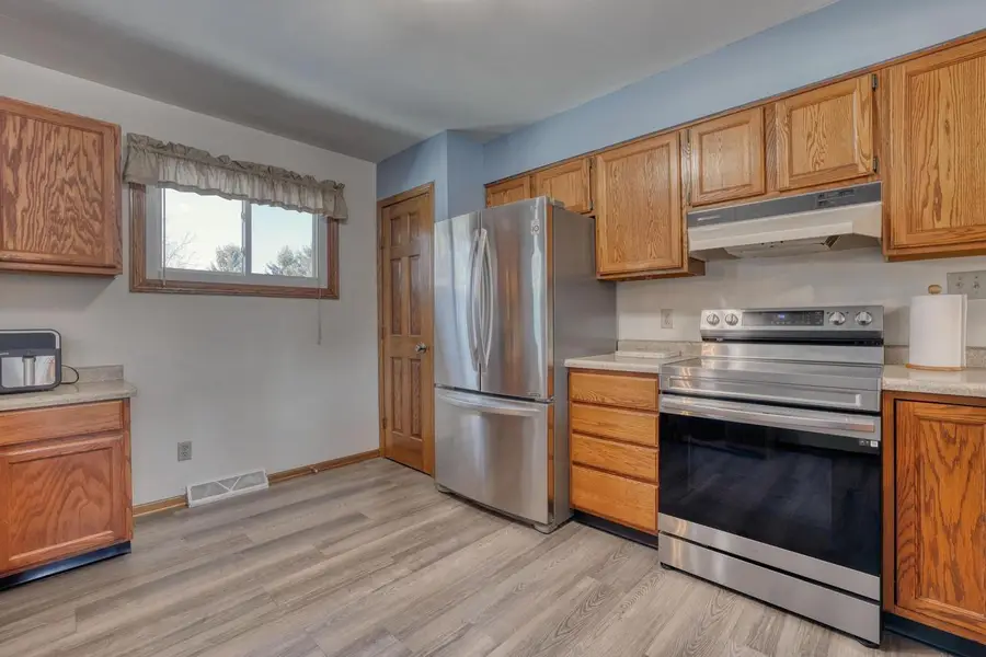 S94W35101 Crestfield COURT, Eagle, WI 53119 - #3