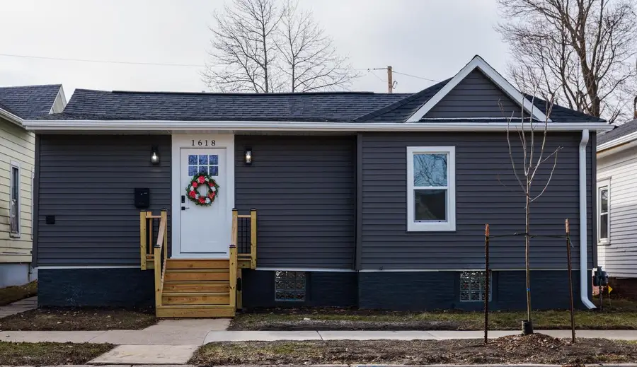 1618 Grand AVENUE, Racine, WI 53403 - #3