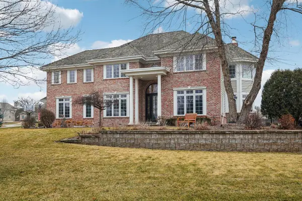 923 N Evergreen CIRCLE, Hartland, WI 53029