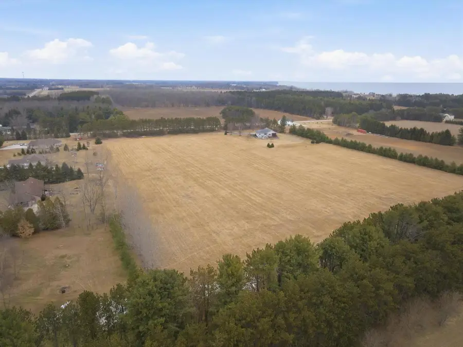 Lt2 CTH C, Manitowoc, WI 54220 - #2