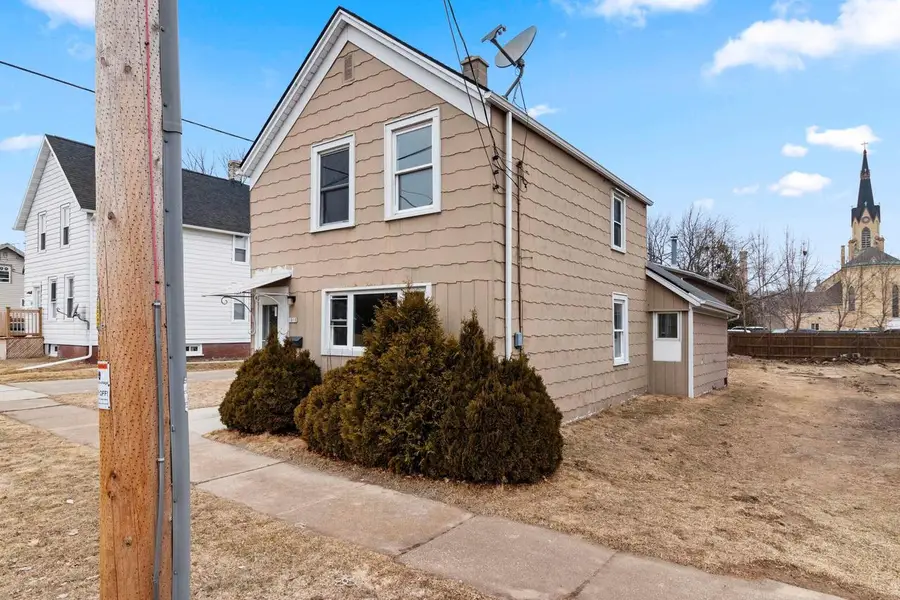 1010 Hamilton STREET, Manitowoc, WI 54220 - #3