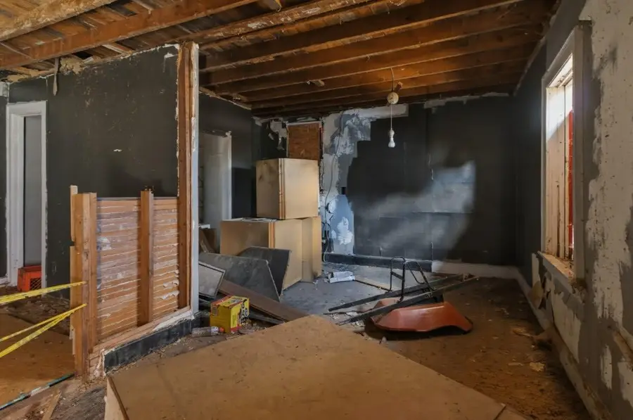 3263 N 35th STREET, Milwaukee, WI 53216 - #3