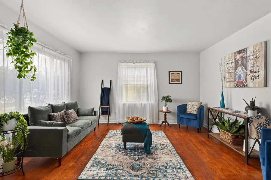 4215 W Florist AVENUE, Milwaukee, WI 53209 - #3