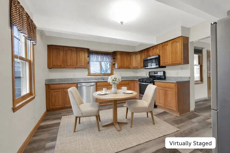 1712 E Saveland AVENUE, Milwaukee, WI 53207 - #3