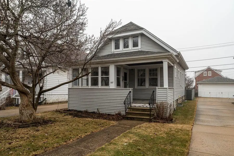 507 S Oak Park COURT, Milwaukee, WI 53214 - #2