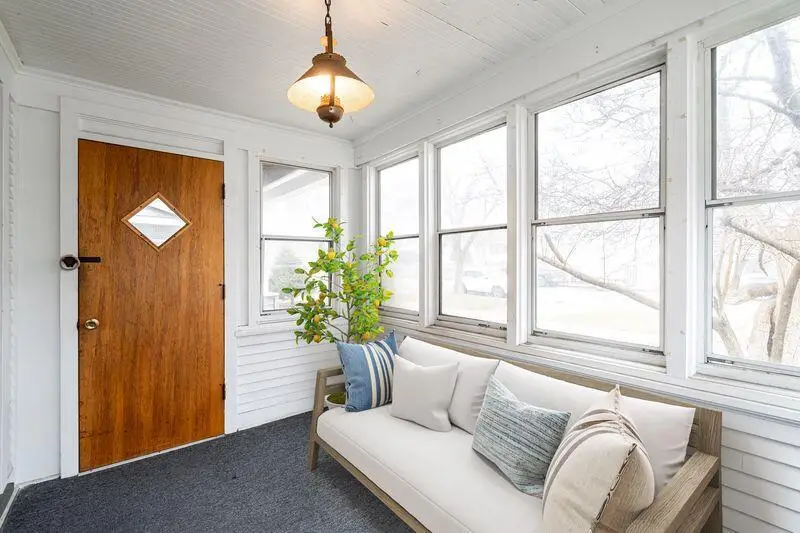 507 S Oak Park COURT, Milwaukee, WI 53214 - #3