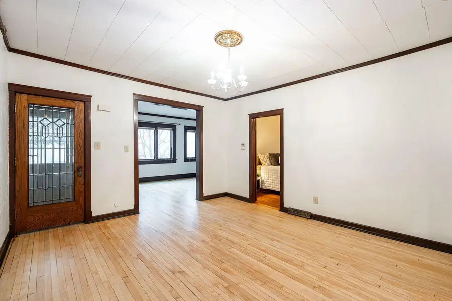 3156 S Kinnickinnic AVENUE, Milwaukee, WI 53207 - #2