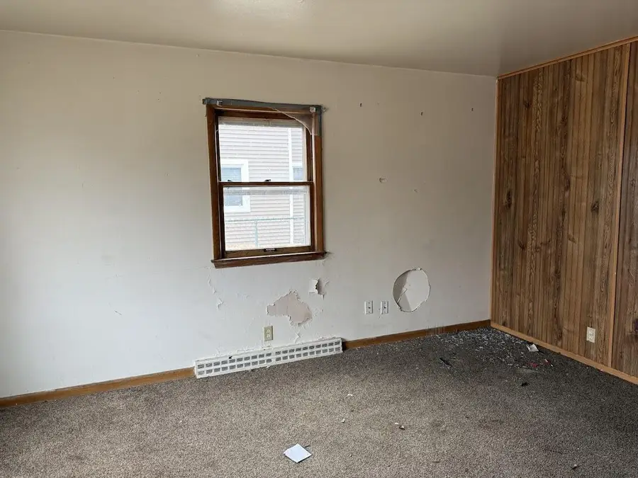 5952 N 61st STREET, Milwaukee, WI 53218 - #3