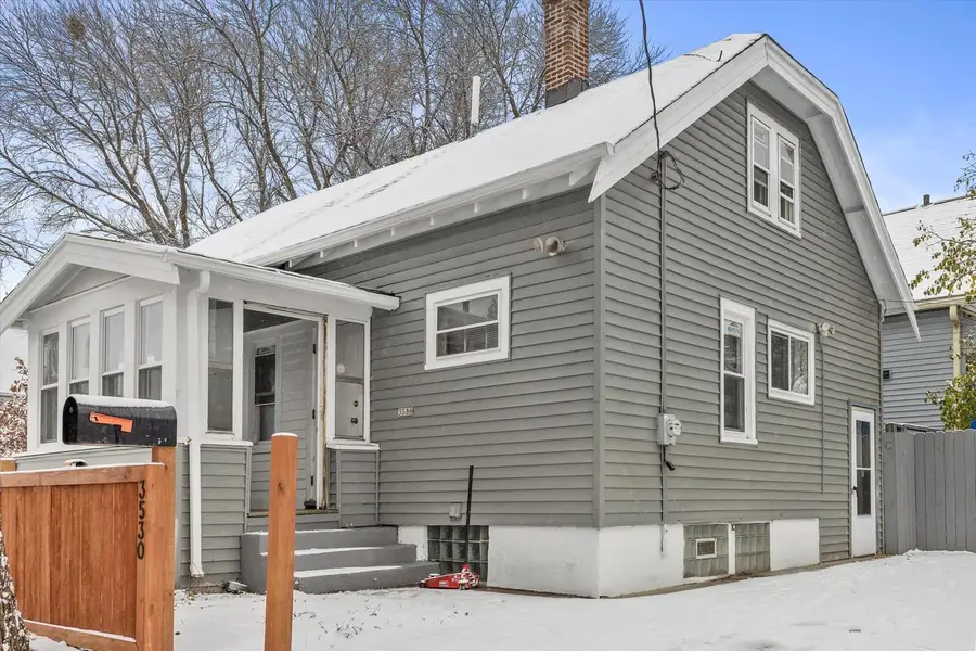 3530 W Park Hill AVENUE, Milwaukee, WI 53208 - #2