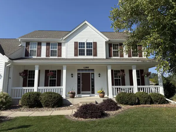 1288 Northview DRIVE, Oconomowoc, WI 53066