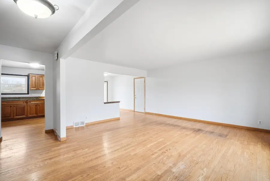 9622 W Tupelo COURT, Milwaukee, WI 53224 - #3