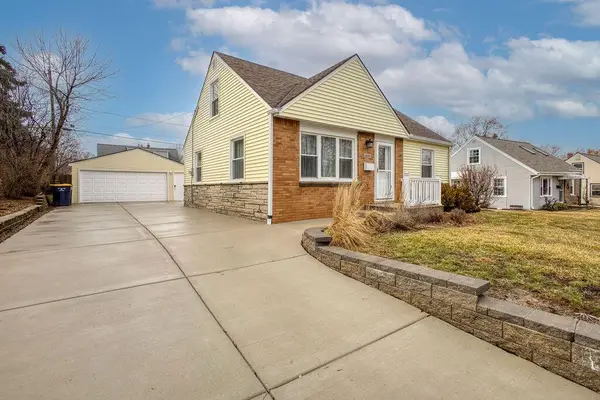 2645 S 91st STREET, West Allis, WI 53227