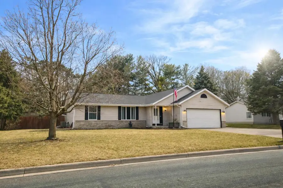 1327 Montclair PLACE, Fort Atkinson, WI 53538 - #2