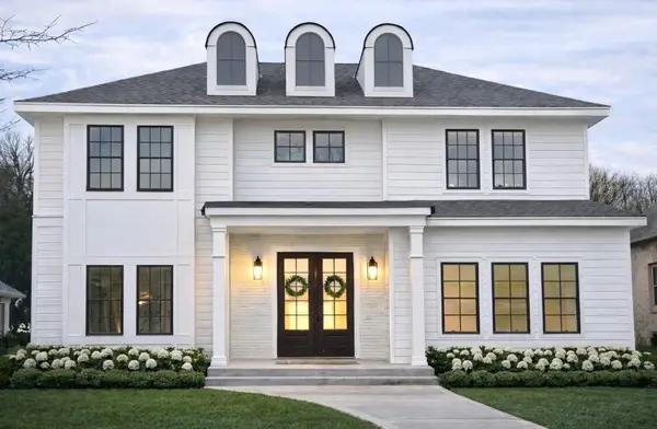 4840 N Larkin STREET, Whitefish Bay, WI 53217