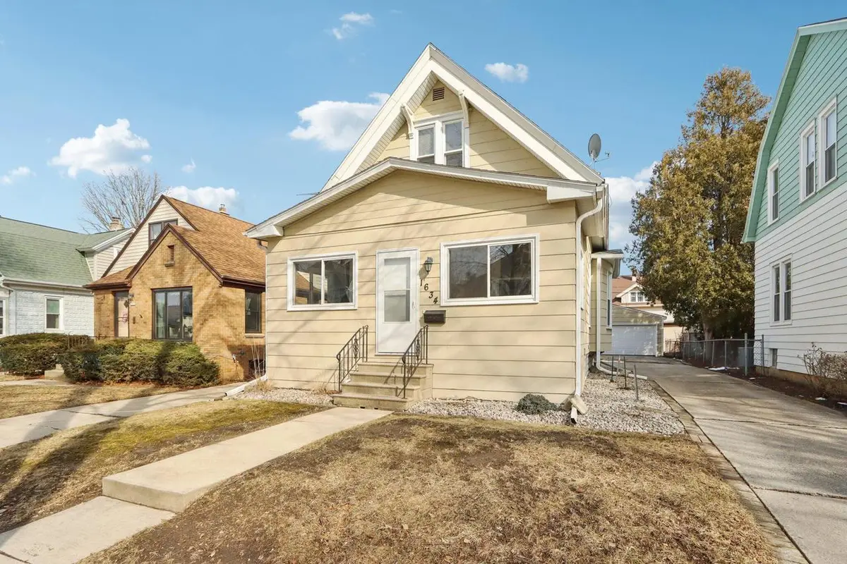 1634 S 80th STREET, West Allis, WI 53214 - #1