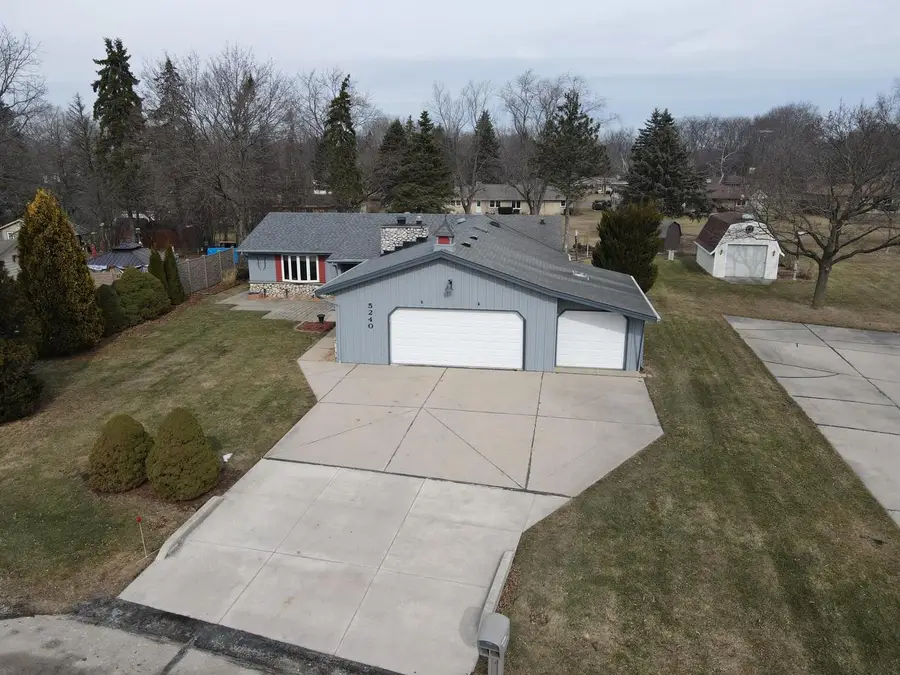 5240 Linden CIRCLE, Racine, WI 53406 - #2