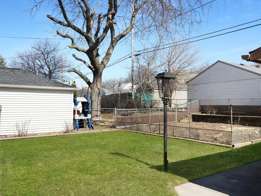 3666 S 25th STREET, Milwaukee, WI 53221 - #2