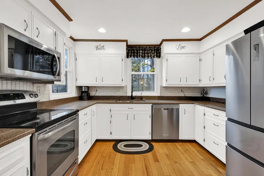 7170 Pleasant DRIVE, West Bend, WI 53090 - #3