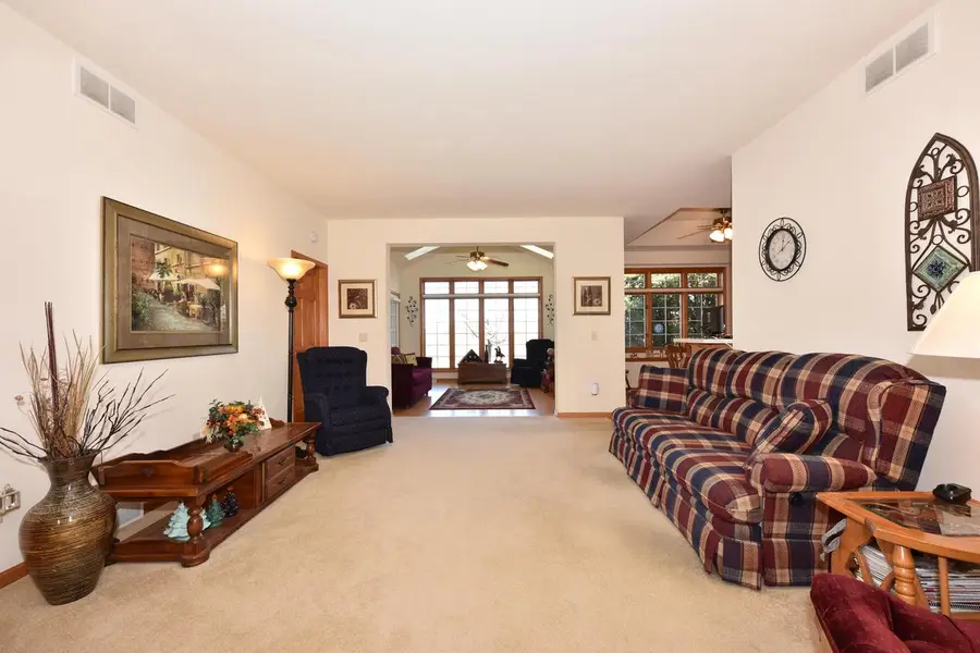 2436 Caribou LANE, Grafton, WI 53024 - #2