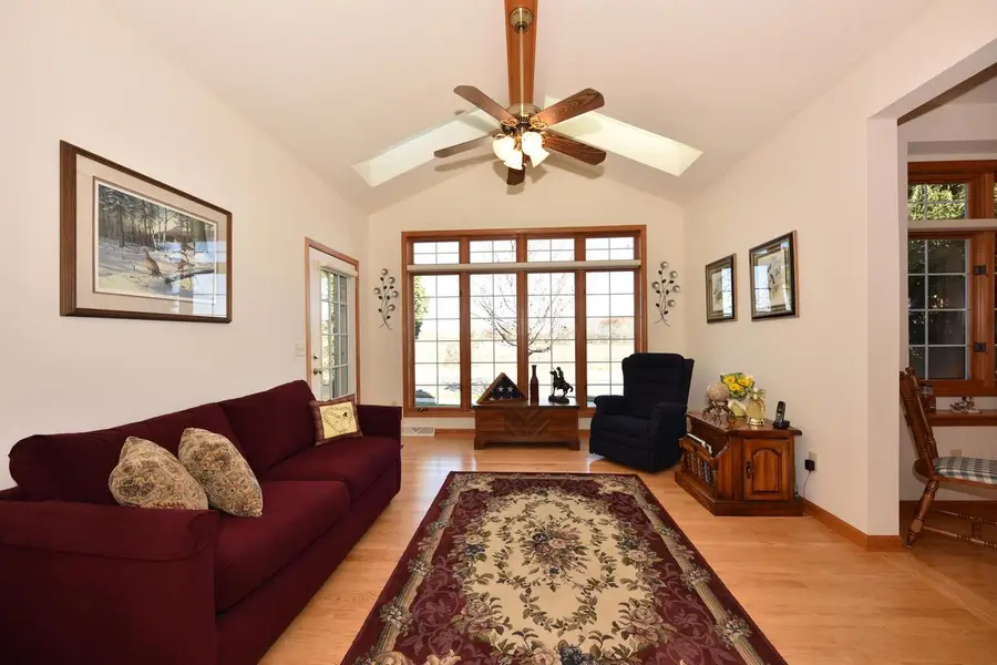 2436 Caribou LANE, Grafton, WI 53024 - #3