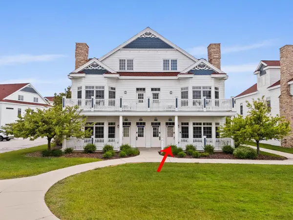 418 Beachfront COURT #7, Sheboygan, WI 53081