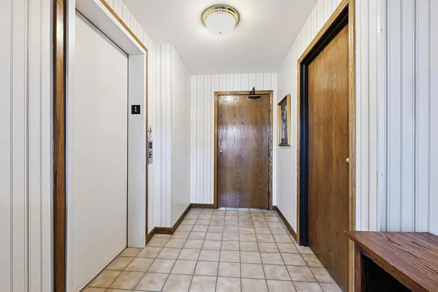 12303 W Center STREET #1A, Wauwatosa, WI 53222 - #3