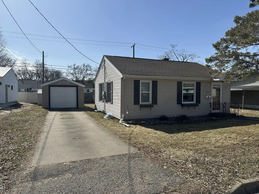 1871 4th STREET W, Winona, MN 55987 - #2