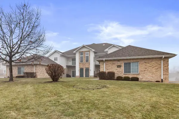 4301 Taylor HARBOR E #1, Mount Pleasant, WI 53403