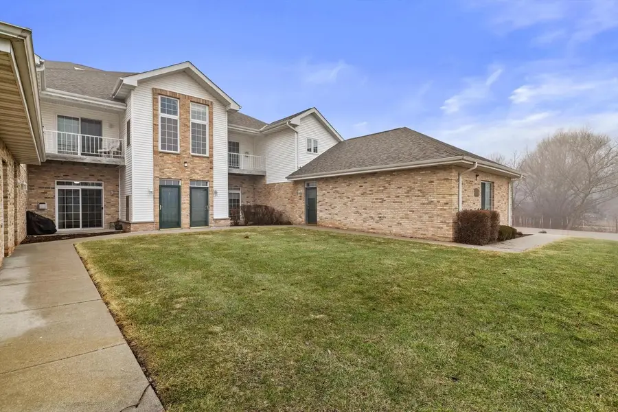 4301 Taylor HARBOR E #1, Mount Pleasant, WI 53403 - #2