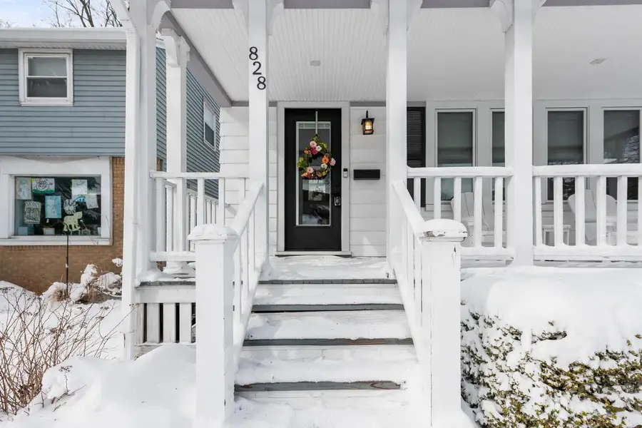 828 E Silver Spring DRIVE, Whitefish Bay, WI 53217 - #2